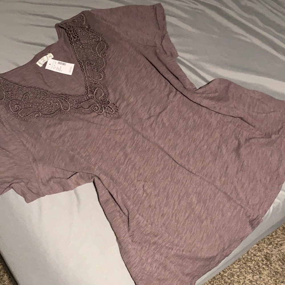 Short sleeve top